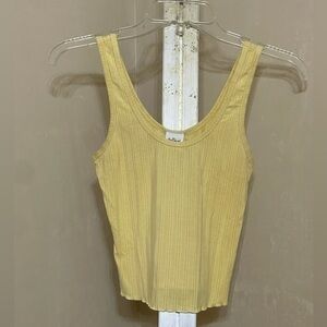 DESTINED YELLOW RIBBED CROPPED TANK SZ SMALL